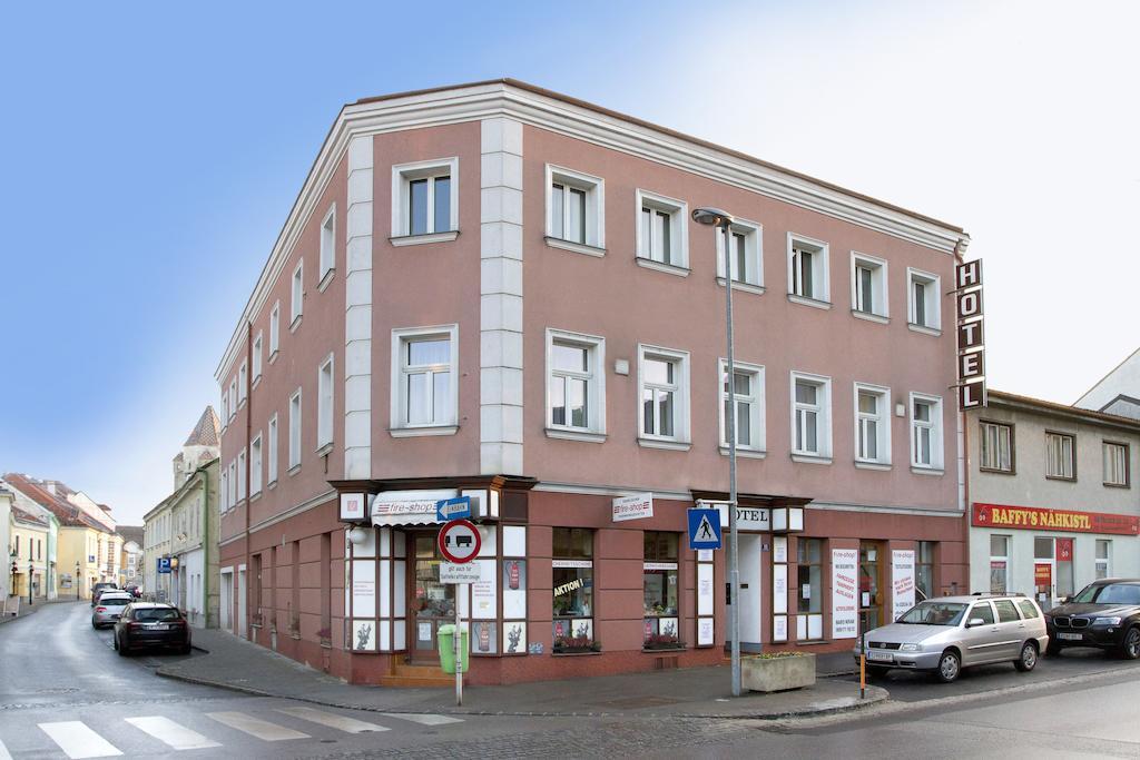 Hotel Zur Sonne Korneuburg Ngoại thất bức ảnh